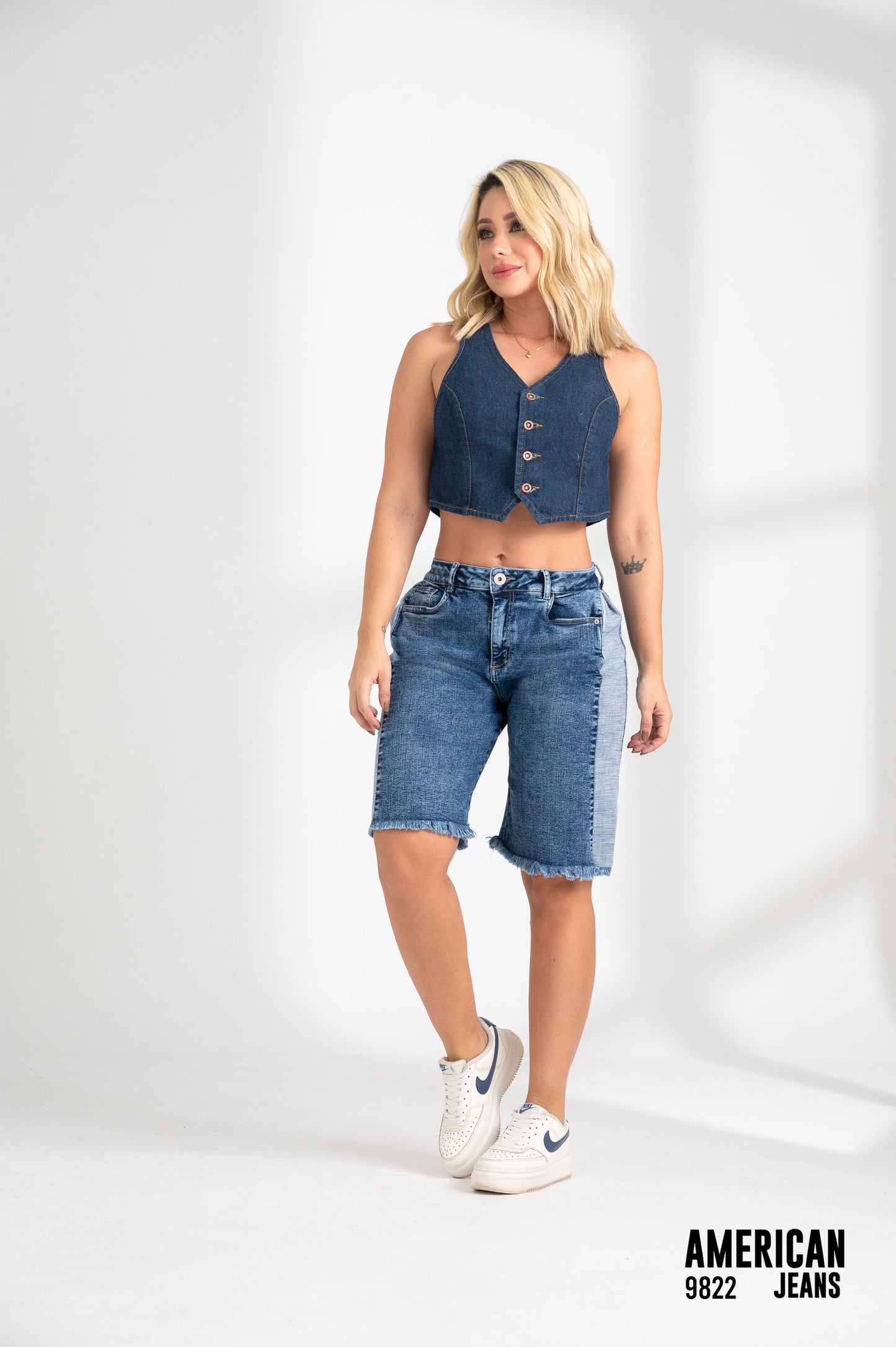 BERMUDA JEANS