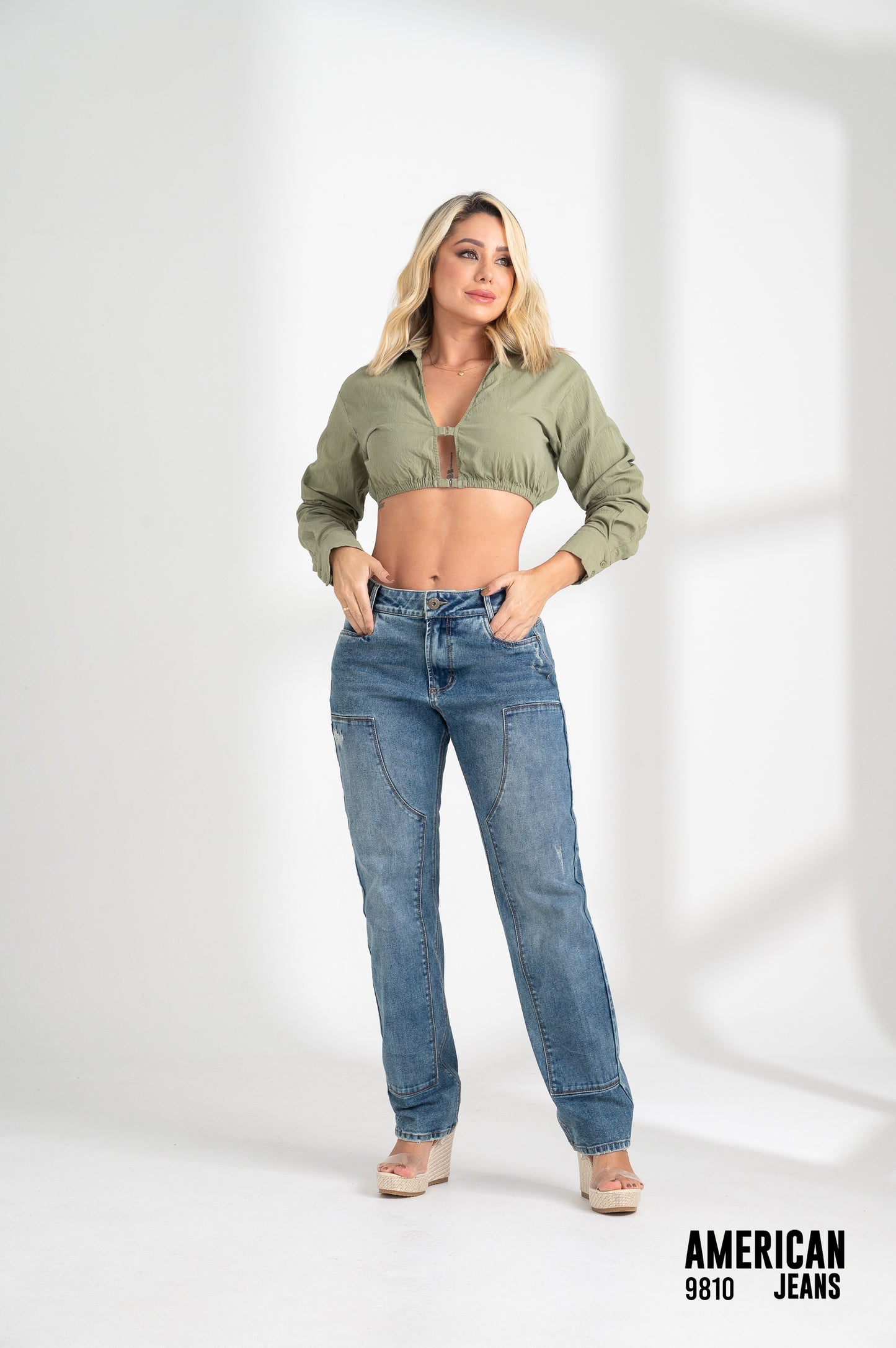 MOM JEANS